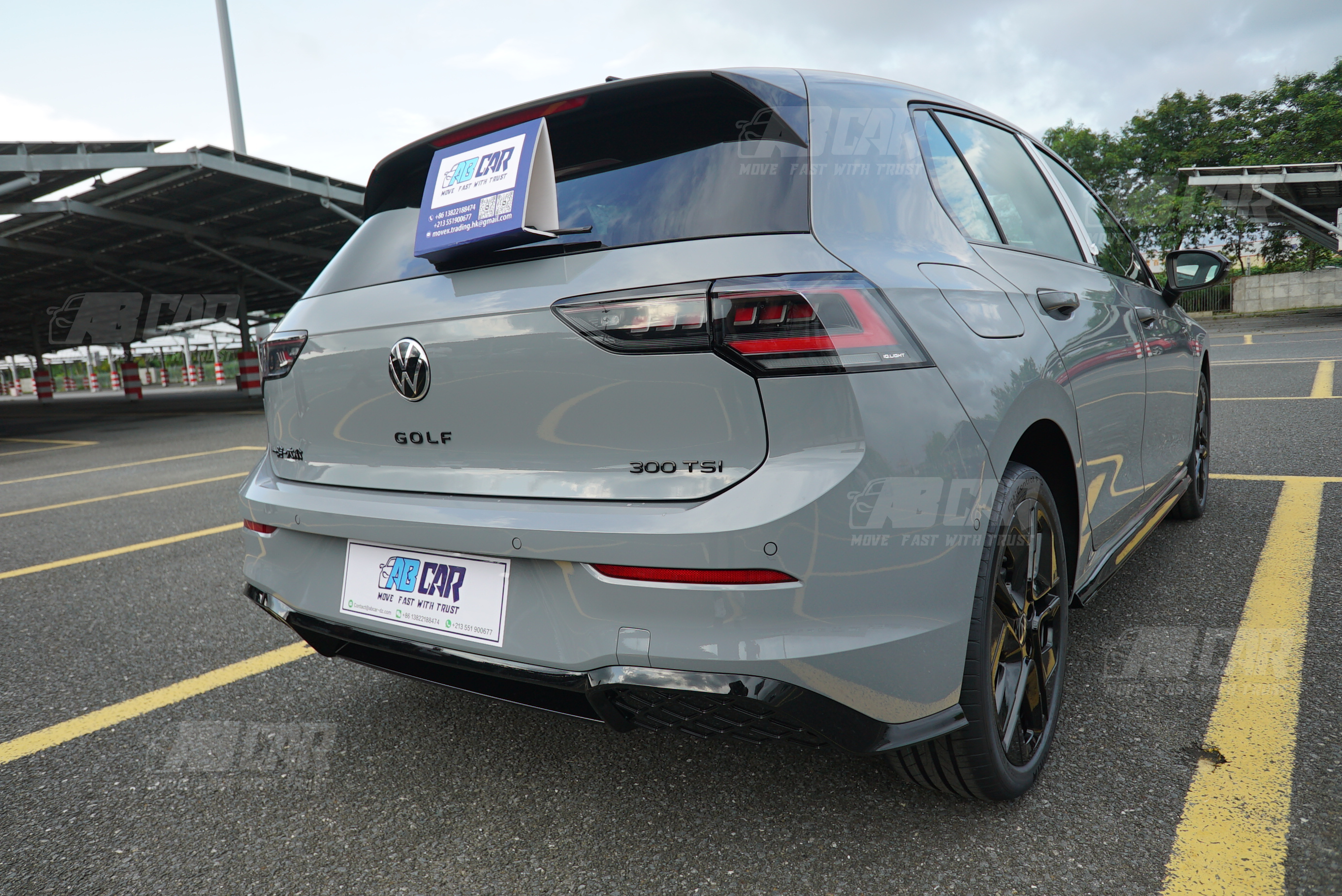 GOLF 8.5 R-LINE 2